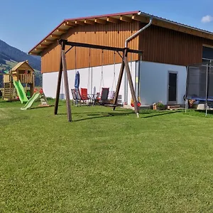 https://ferienwohnungen-simon-hauserhof.ischgl-hotels.net